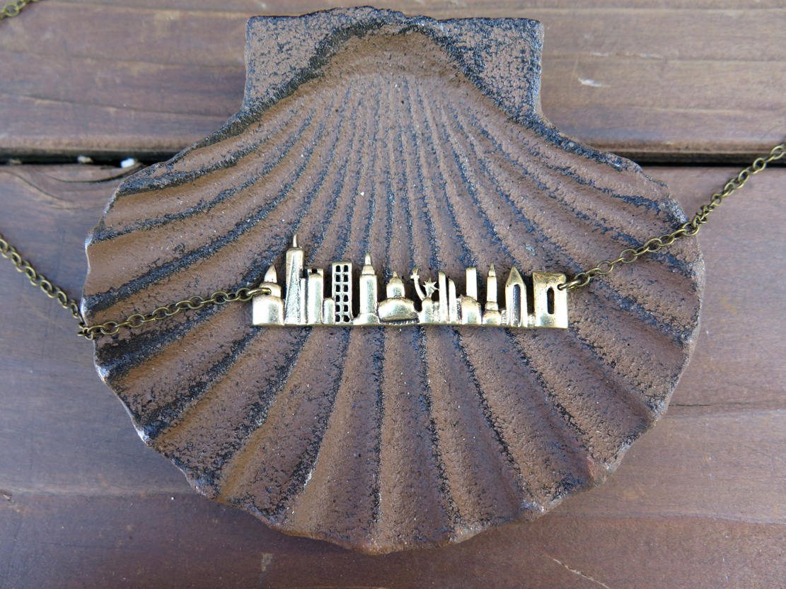 New York Skyline Pendant Necklace - Brooklyn Charm